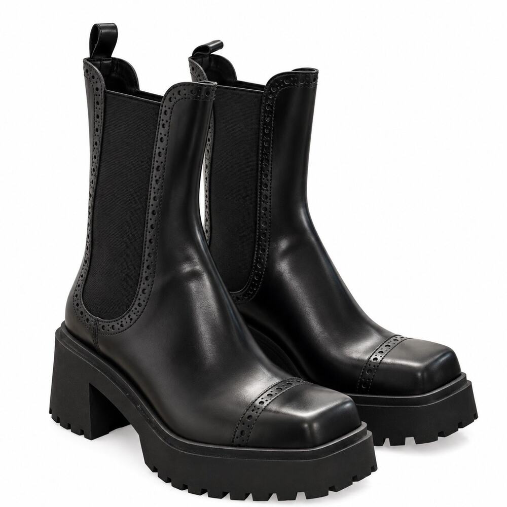 FRAME Lumi Black Leather Platform Lug Sole Chelsea Boots Size 35/5 NWOB
